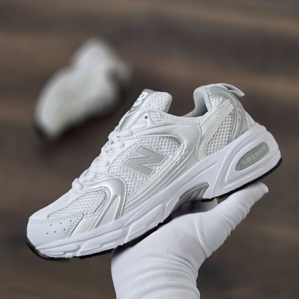 New Balance 530 Brancas e Cinza - Image 3